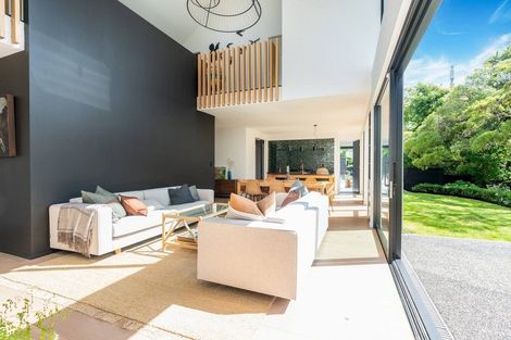 Photo of property in 14 Lochiel Road, Khandallah, Wellington, 6035