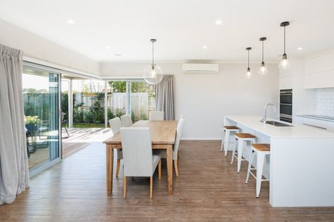 Photo of property in 42 Totara Road, Awapuni, Palmerston North, 4412