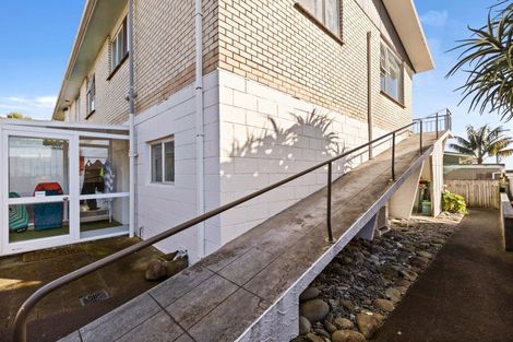 Photo of property in 11b Hine Street, New Plymouth, 4310