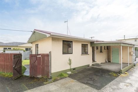 Photo of property in 4/20 Parkers Road, Tahunanui, Nelson, 7011