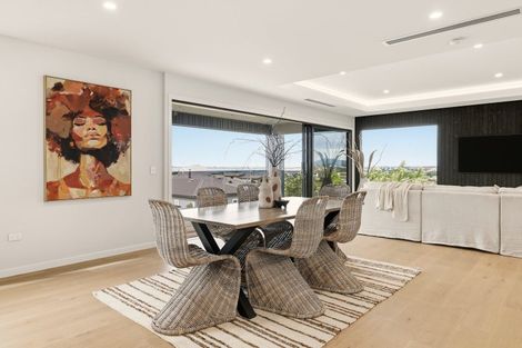 Photo of property in 58a Hinewa Road, Otumoetai, Tauranga, 3110