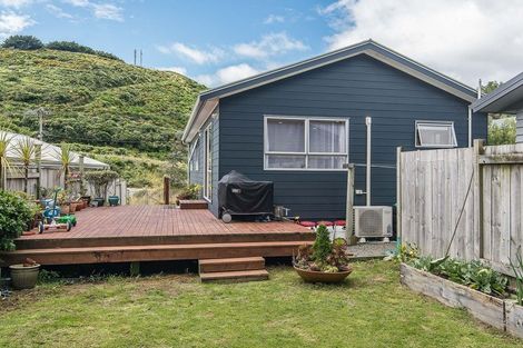 Photo of property in 130 Fraser Avenue, Johnsonville, Wellington, 6037