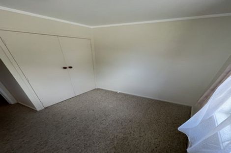 Photo of property in 27 Halberg Street, Glenfield, Auckland, 0629