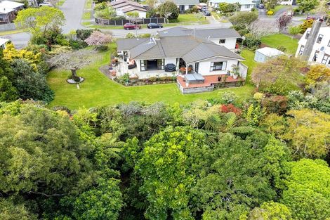Photo of property in 39 Oriwa Crescent, Otaki, 5512