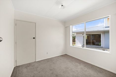 Photo of property in 56 Kokich Crescent, Onerahi, Whangarei, 0110