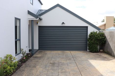 Photo of property in 40a Sawyers Arms Road, Northcote, Christchurch, 8052