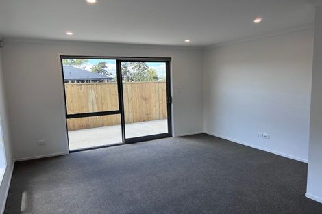 Photo of property in 5 Te Paahi Avenue, Waiuku, 2123