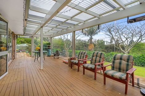 Photo of property in 11 Te Pahi River Drive, Paparoa, Maungaturoto, 0583