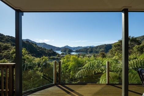 Photo of property in 29 Manuka Drive, Ngakuta Bay, Picton, 7281