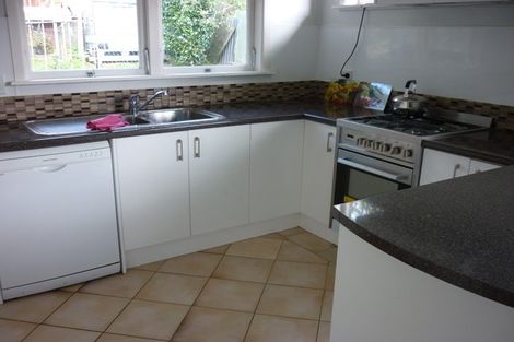 Photo of property in 59 Ellice Road, Totara Vale, Auckland, 0629