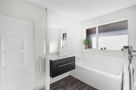 Photo of property in 32 Ridgeway Avenue, Rolleston, 7615