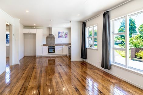 Photo of property in 15a Mildmay Road, Henderson, Auckland, 0610