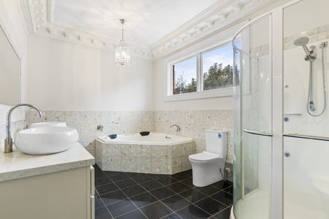 Photo of property in 6 Mahinga Place, Massey, Auckland, 0614