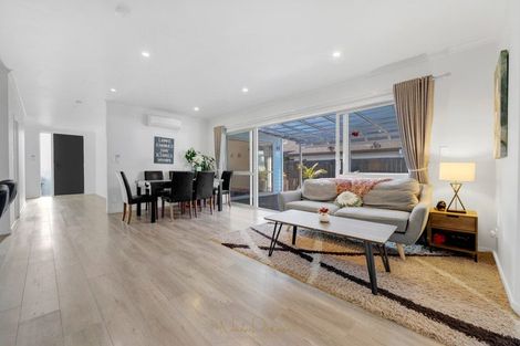 Photo of property in 123 Harbourside Drive, Karaka, Papakura, 2113