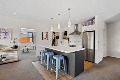 Photo of property in 12 Warbler Lane, Albert Town, Wanaka, 9305