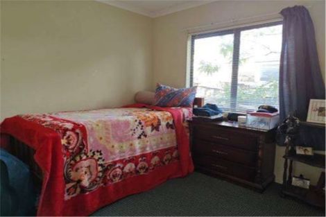 Photo of property in 19 Hercules Drive, Henderson, Auckland, 0612
