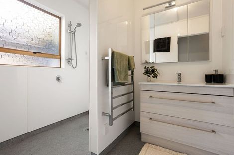 Photo of property in 5/875 Heaphy Terrace, Claudelands, Hamilton, 3214
