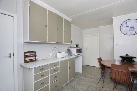 Photo of property in 11 Potaka Street, Marton, 4710