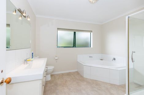 Photo of property in 17 Portobello Way, Huntington, Hamilton, 3210