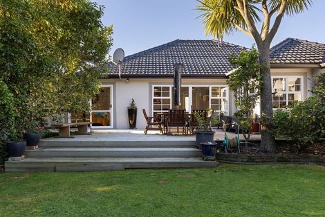 Photo of property in 72 Jickell Street, Hokowhitu, Palmerston North, 4410