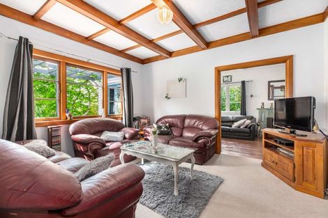 Photo of property in 6 Racecourse Road, Waiuku, 2123