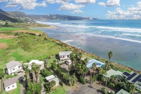 Photo of property in 17 Kotare Street, Ahipara, Kaitaia, 0481