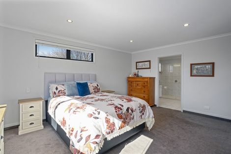 Photo of property in 28 Matthews Crescent, Cromwell, 9310