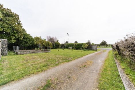 Photo of property in 32 Pioneer Highway, Awapuni, Palmerston North, 4412
