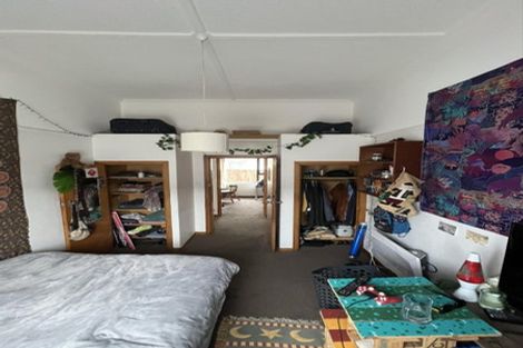 Photo of property in 17 Rua Street, Lyall Bay, Wellington, 6022