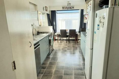 Photo of property in 7 Koromiko Avenue, Hawera, 4610