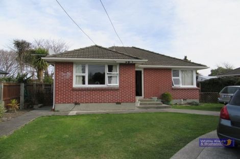 Photo of property in 19 Pinehurst Crescent, Russley, Christchurch, 8042