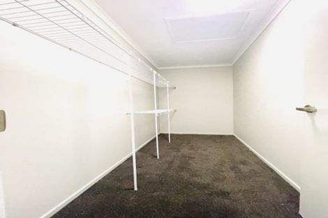 Photo of property in 6d Melleray Place, Randwick Park, Auckland, 2105