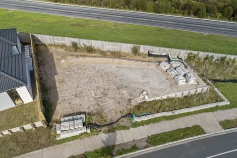 Photo of property in 310 Lakes Boulevard, Pyes Pa, Tauranga, 3112