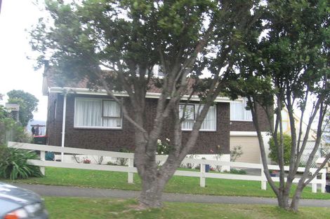 Photo of property in 6 Chestnut Grove, Maungaraki, Lower Hutt, 5010