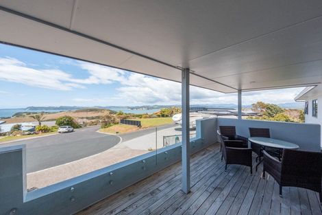 Photo of property in 171 Centennial Drive, Whitianga, 3510
