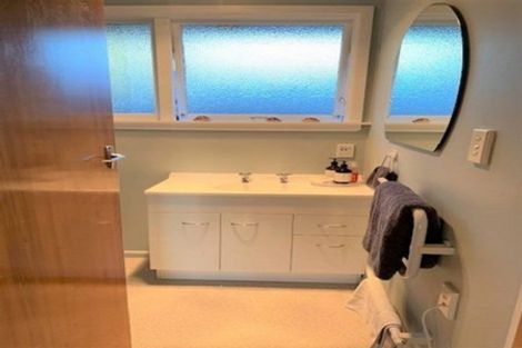 Photo of property in 1/46 Wilsons Road South, Saint Martins, Christchurch, 8022