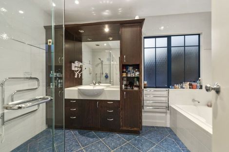 Photo of property in 246 West Hoe Heights, Orewa, 0931