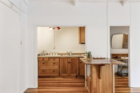 Photo of property in 43 Domett Street, Waitara, 4320