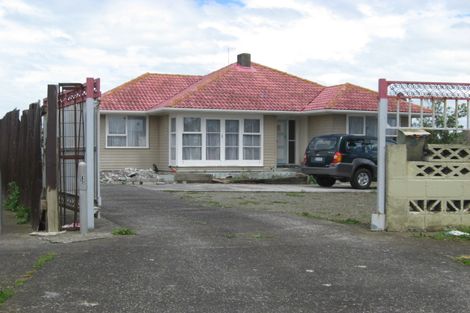 Photo of property in 21 Nicola Place, Mangere, Auckland, 2022