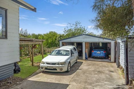 Photo of property in 45 View Road, Waiuku, 2123