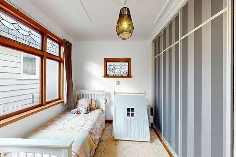 Photo of property in 9 Khandallah Road, Ngaio, Wellington, 6035