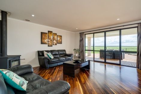Photo of property in 20 Wakatere Place, Thames, 3500