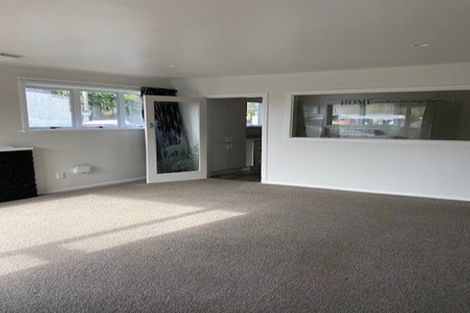 Photo of property in 4 Hallewell Crescent, Johnsonville, Wellington, 6037