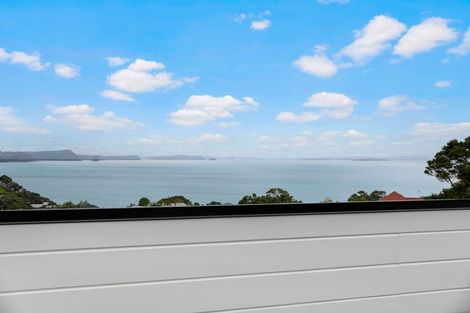 Photo of property in 4 Vipond Road, Stanmore Bay, Whangaparaoa, 0932
