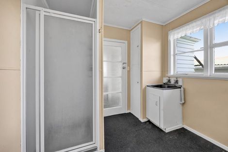 Photo of property in 198 Beaconsfield Road, Midhirst, Stratford, 4394