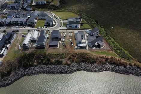 Photo of property in 20 Treloar Crescent, Hobsonville, Auckland, 0616