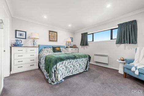 Photo of property in 53 Riverstone Drive, Riverstone Terraces, Upper Hutt, 5018