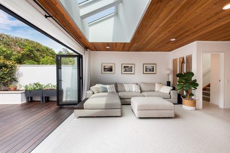 Photo of property in 1/5 Park Avenue, Takapuna, Auckland, 0622