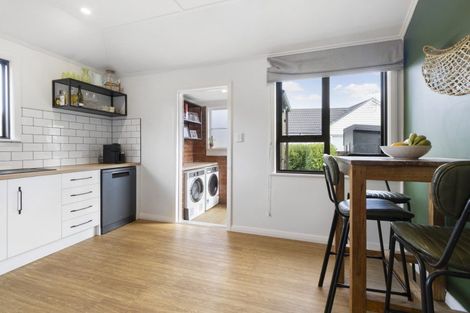 Photo of property in 144 Oxford Terrace, Epuni, Lower Hutt, 5011