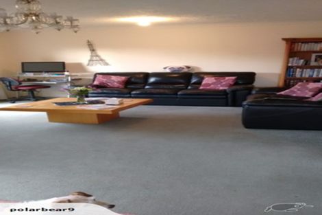 Photo of property in 6 Ostend Place, Avonhead, Christchurch, 8042